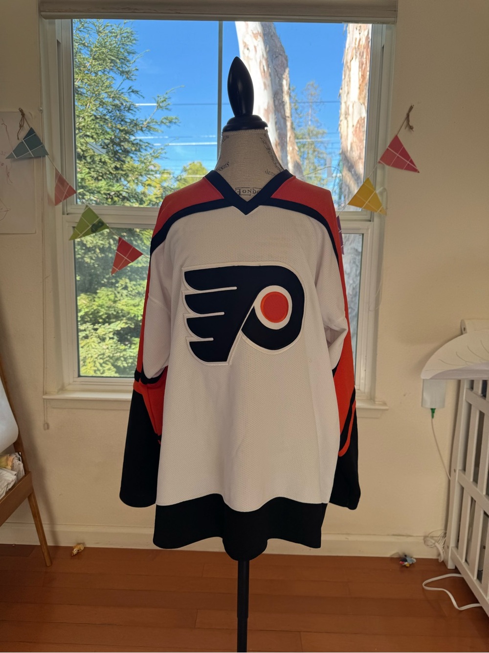 Philadelphia Flyers Men's Hockey Jersey - L